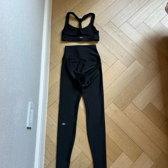 Alo set - Picture 2 of 3